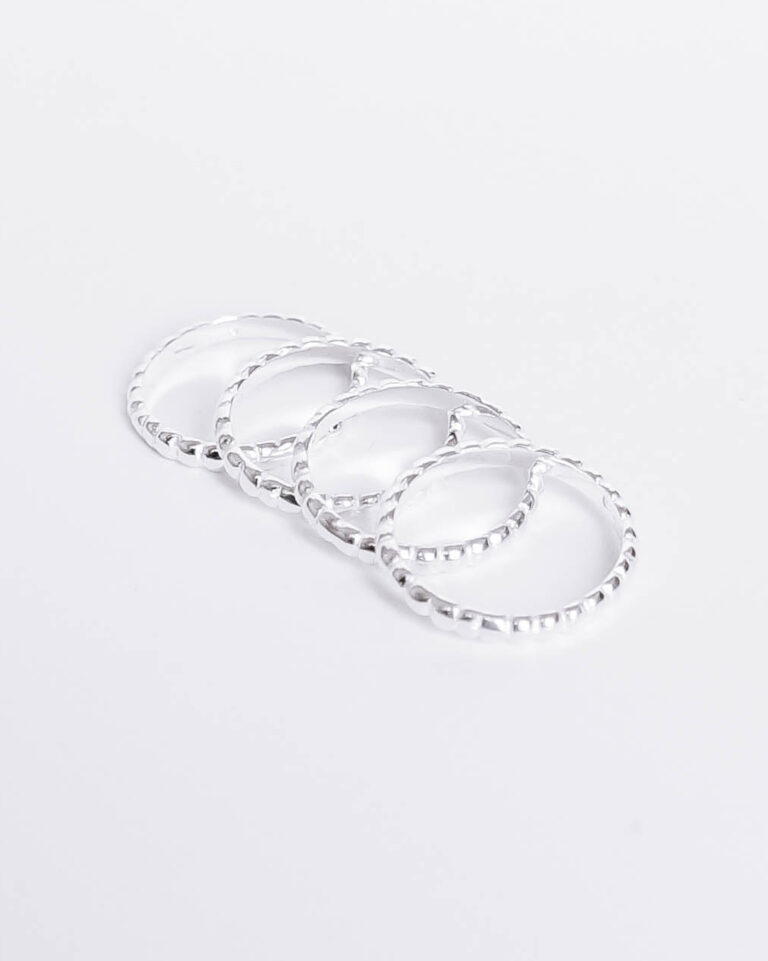 Minimal silver bubble ring