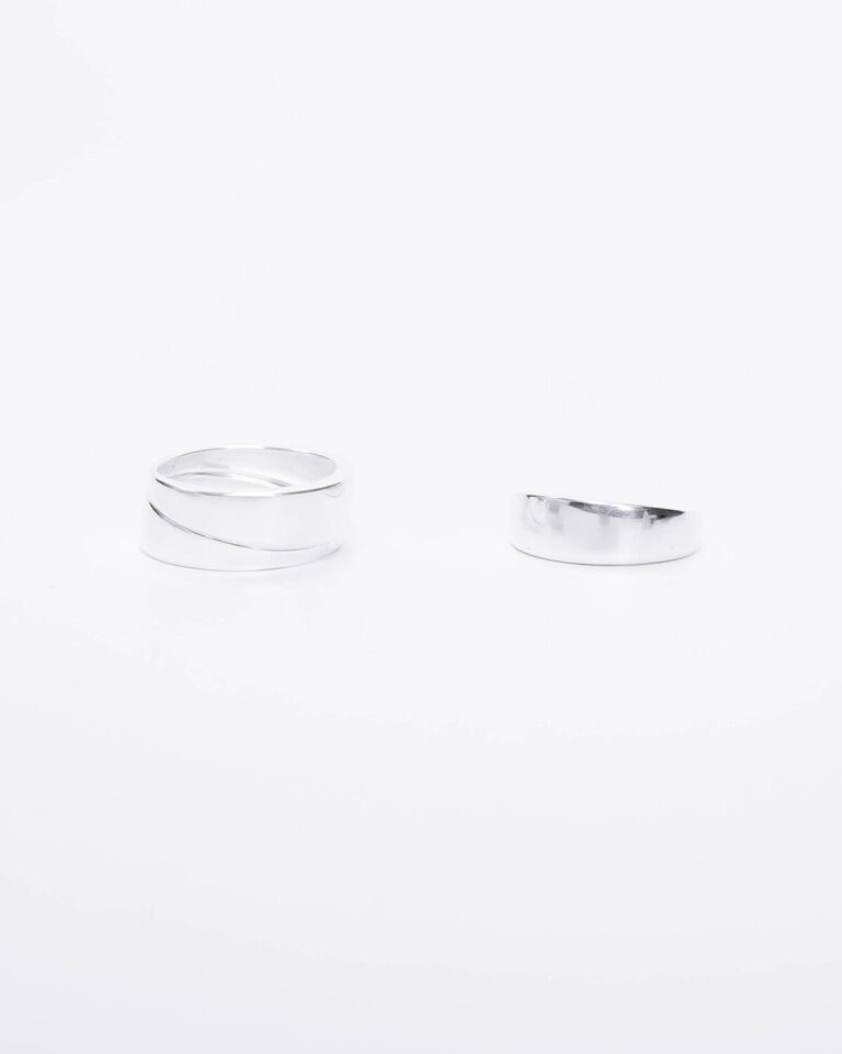 Stylish thick silver ring