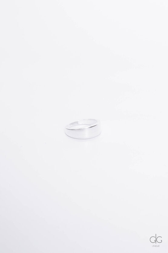 Stylish thick silver ring