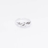 Trendy silver ring