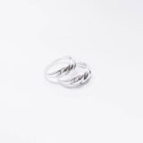 Trendy silver ring