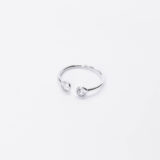 Adjustable silver ring with zircon
