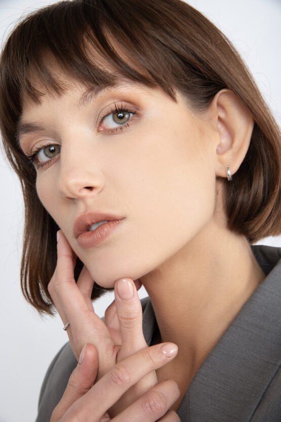 Silver minimal hoop earrings