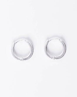 Silver minimal hoop earrings