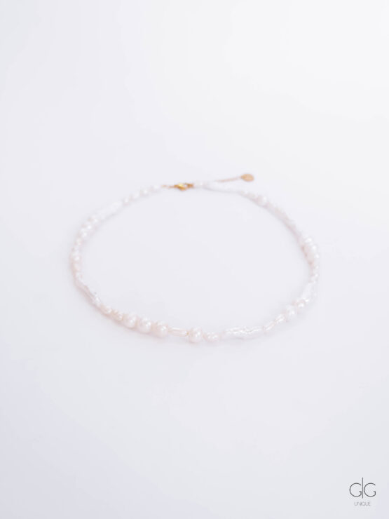 Different shape pearls necklace- GG UNIQUE