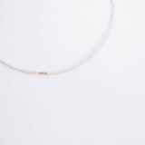 Delicate pearl necklace with gold detail - gg unique