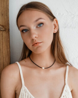 Black necklace with pearl detail - GG UNIQUE