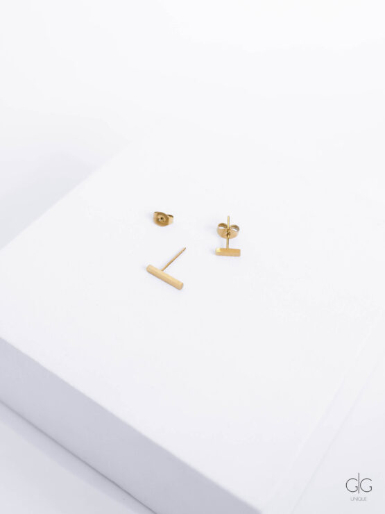 Asymmetrical bar earrings in gold - GG UNIQUE
