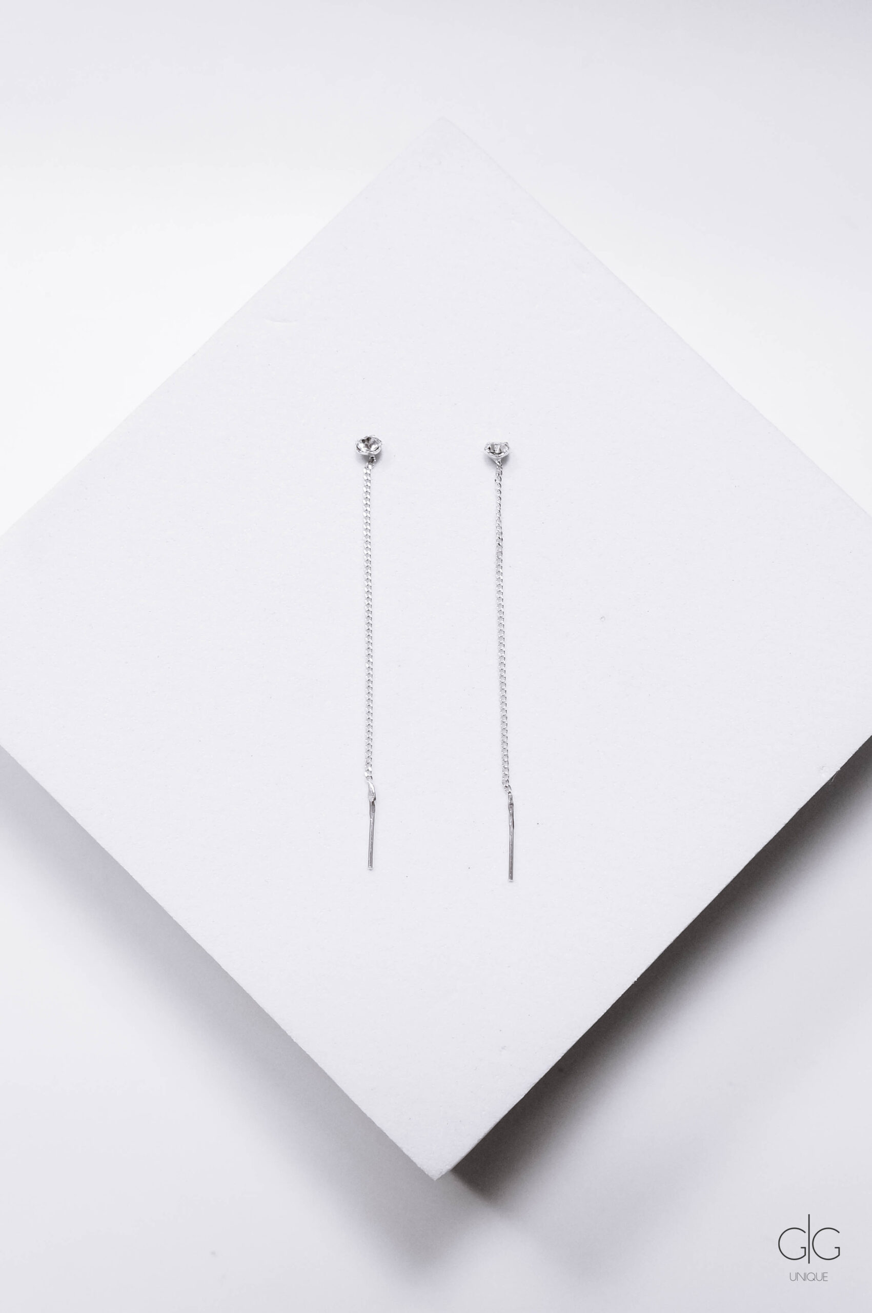 Long earrings with zircon stone - GG UNIQUE
