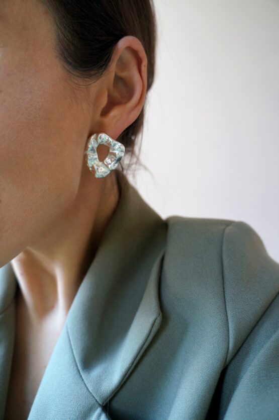 trendy stylish GG UNIQUE earrings