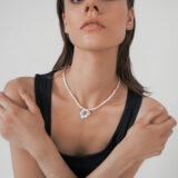 Pearl necklace with unique 925 silver detail