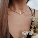 Grey crystal necklace with shell heart – GG UNIQUE