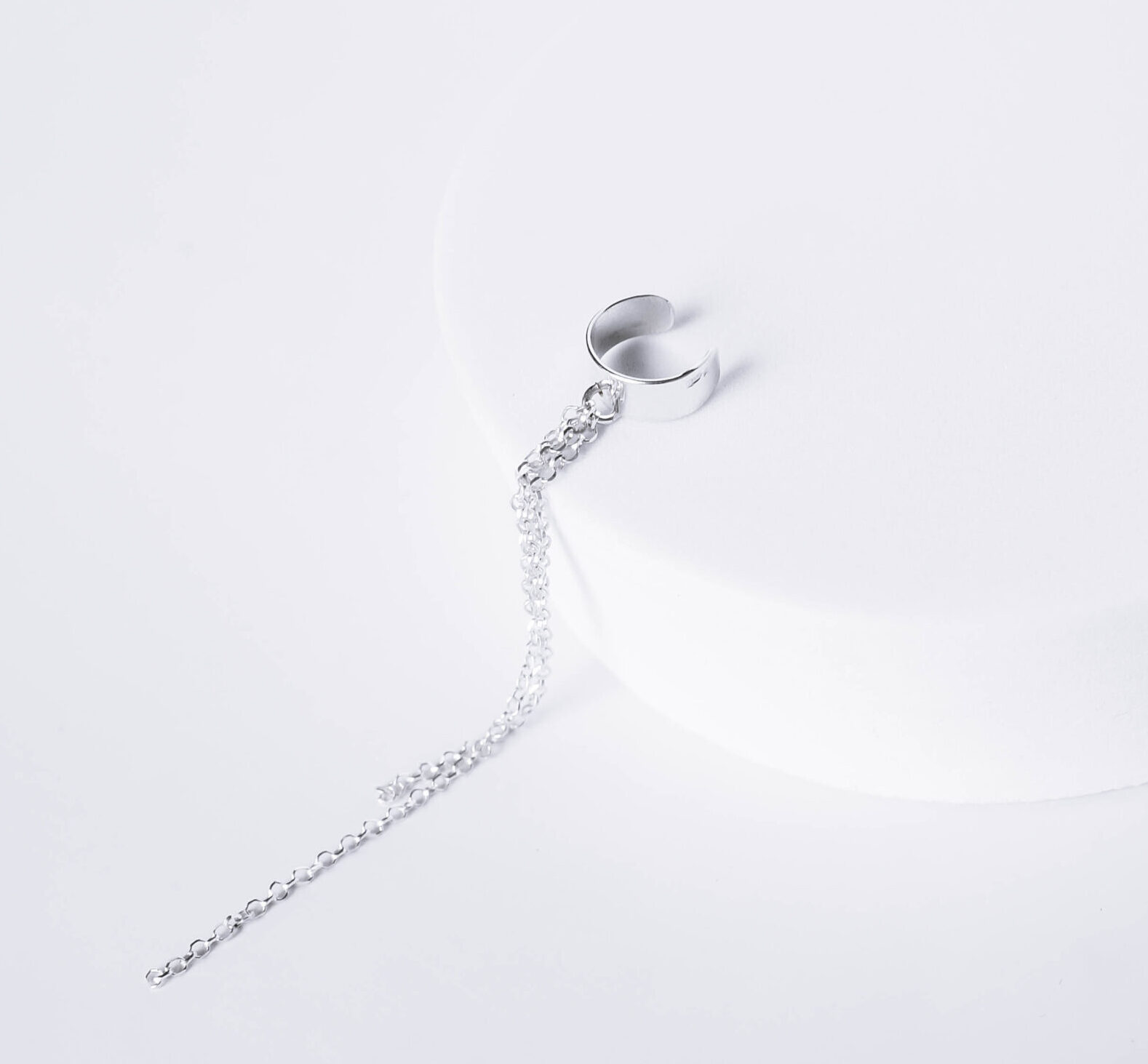 Silver Ear Cuff with Double Chain - GG UNIQUE