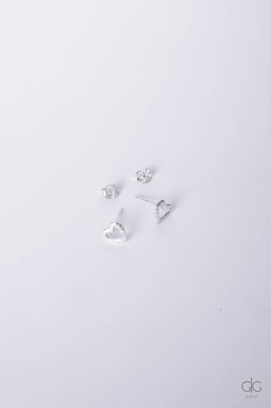 Minimal Silver Heart Earrings - GG UNIQUE