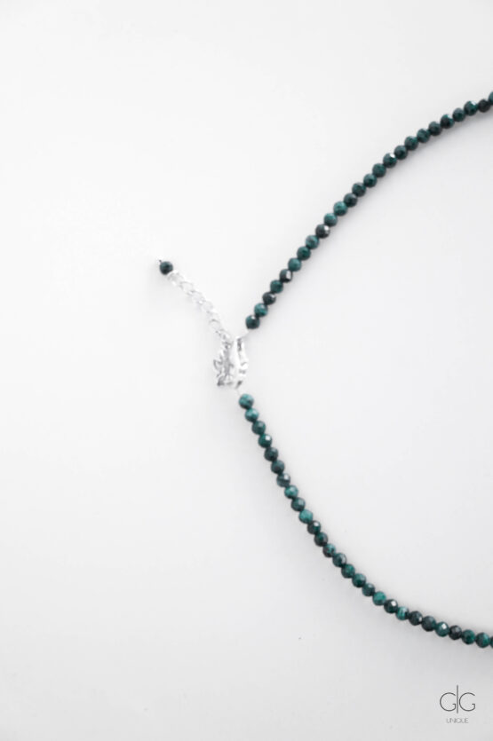 Malachite Stones Necklace With Silver Details - GG UNIQUE