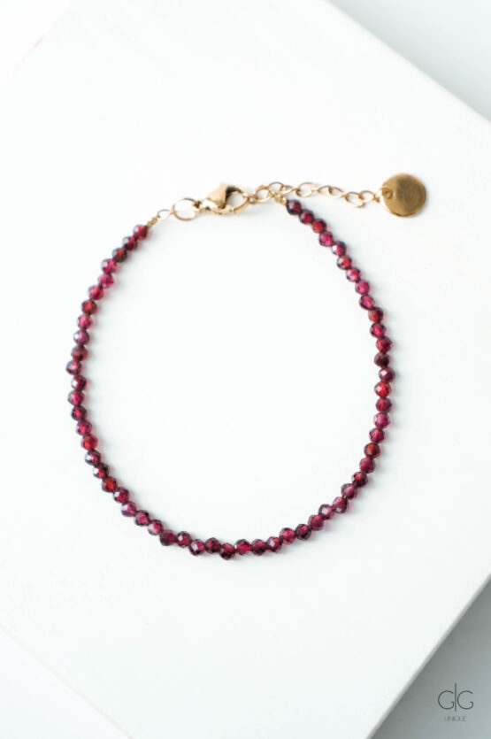 Garnet stone bracelet - GG UNIQUE