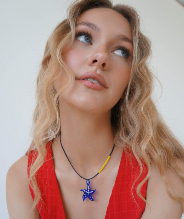 Crystal Necklace with Glass Starfish Pendant - GG UNIQUE