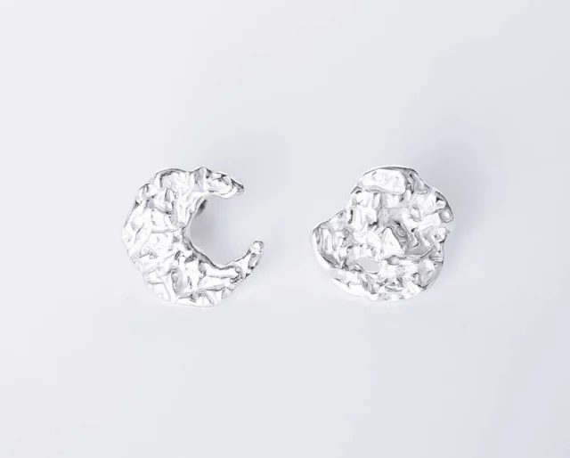 Full Moon and New Moon in silver🌖🌑#ggunique #sidabriniaiauskarai #sidabropapuošalai #papuošalai #silverjewellery #handmadejewelry